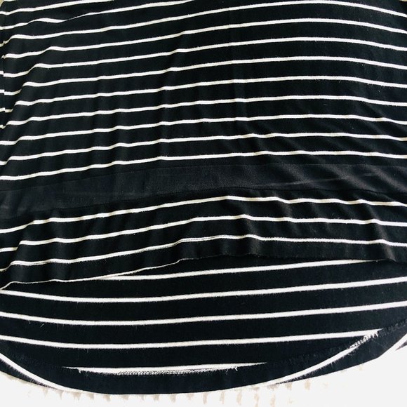 Soft and Cozy Loose-Fitting Top with Sheer Detail - Picture 6 of 6